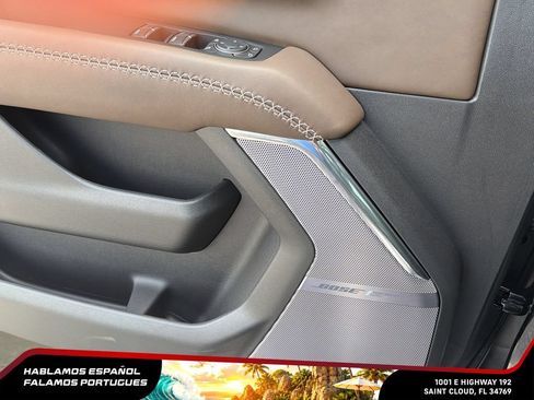 New 2026 GMC Yukon XL Denali Ultimate AWD/4WD image 13