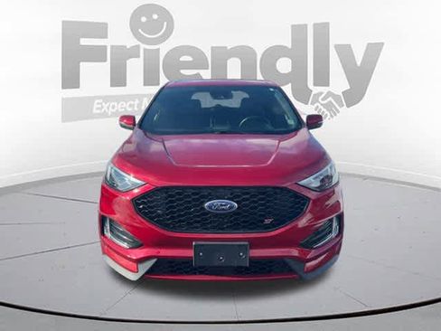 Used 2023 Ford Edge ST image 2