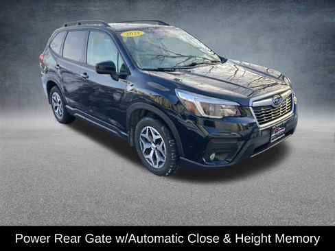 Used 2021 Subaru Forester Premium image 9