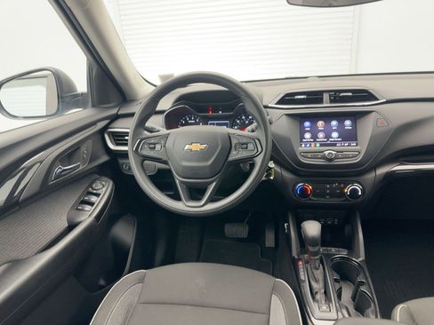 Certified 2023 Chevrolet TrailBlazer LS image 4