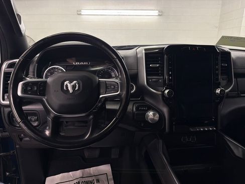 Used 2022 RAM 1500 Laramie w/ Sport Appearance Package image 9
