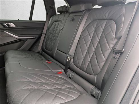 New 2026 BMW X5 xDrive40i w/ Climate Comfort Package image 17