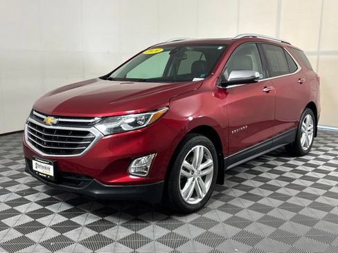 Used 2020 Chevrolet Equinox Premier AWD/4WD image 36