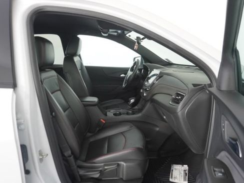 Used 2022 Chevrolet Equinox RS w/ RS Leather Package FWD image 40