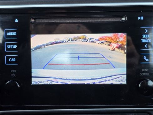 Used 2019 Toyota Corolla LE image 13