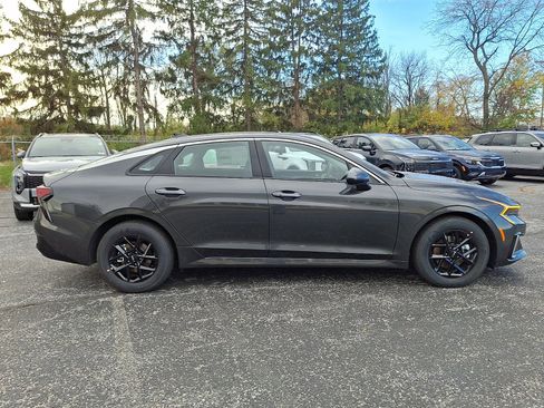 New 2026 Kia K5 LXS image 9