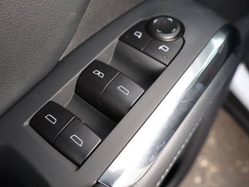 New 2026 Chevrolet Traverse LT w/ Sun and Wheel Package image 7