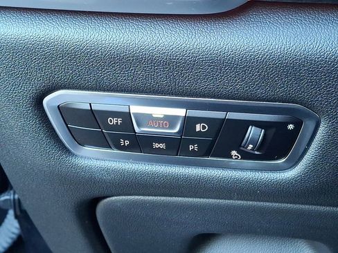 Used 2023 BMW X6 M50i w/ Executive Package image 23