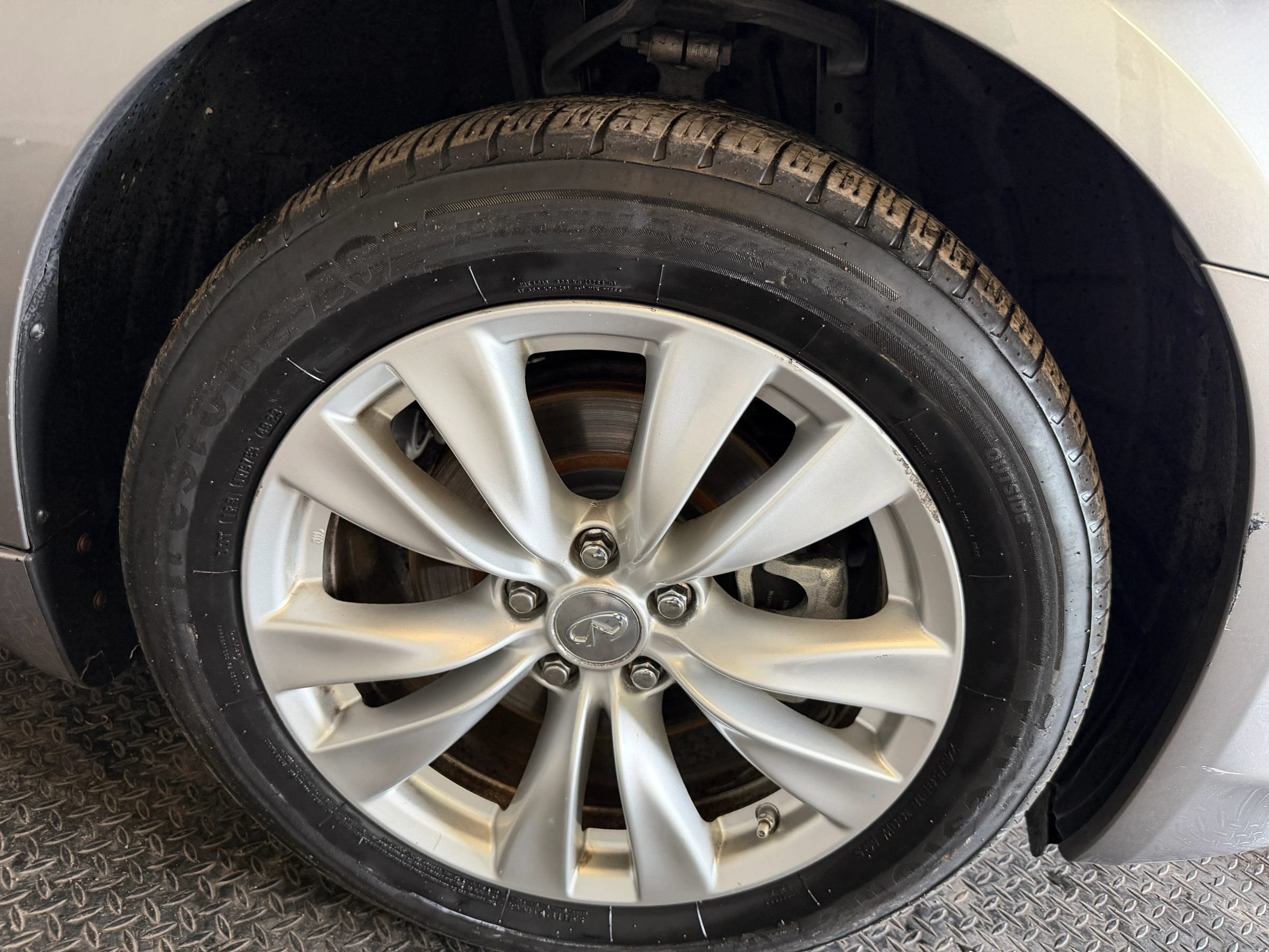 Used 2011 INFINITI M37 x w/ Premium Pkg AWD/4WD image 47