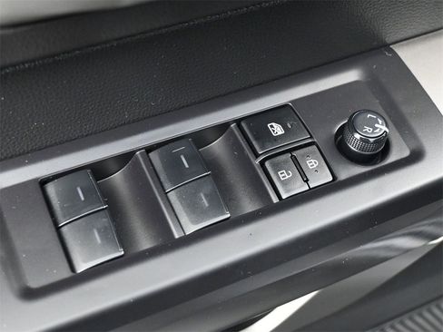 Used 2023 Toyota Tundra SR5 image 4