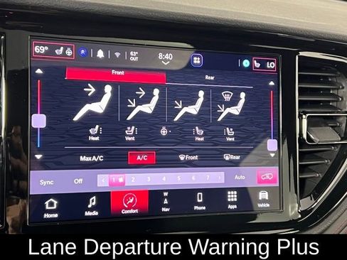 Used 2025 Dodge Durango GT image 34