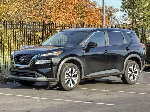 Used 2023 Nissan Rogue SV image 8