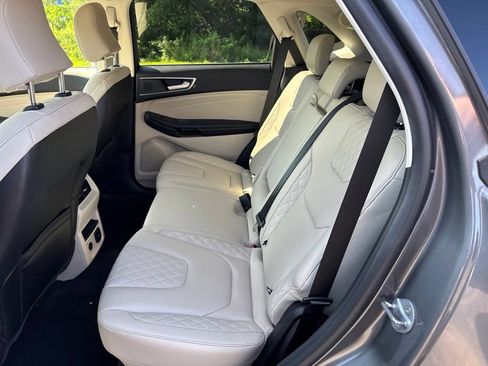 Used 2024 Ford Edge Titanium AWD/4WD image 15