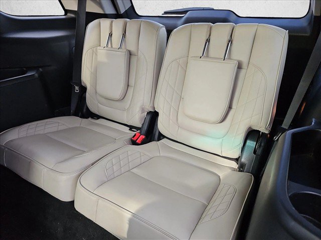 Used 2017 Ford Explorer Platinum AWD/4WD image 22