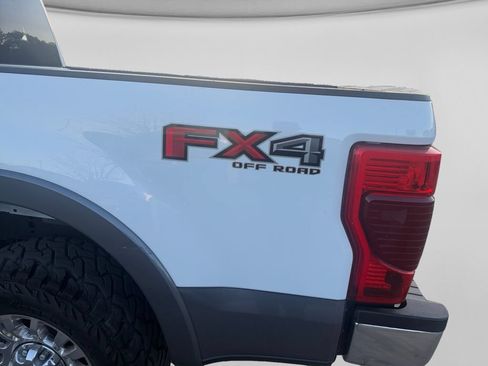 Used 2022 Ford F250 Lariat w/ Chrome Package AWD/4WD image 23