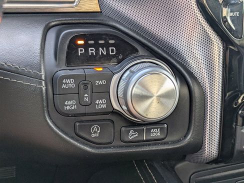 Used 2019 RAM 1500 Limited image 27