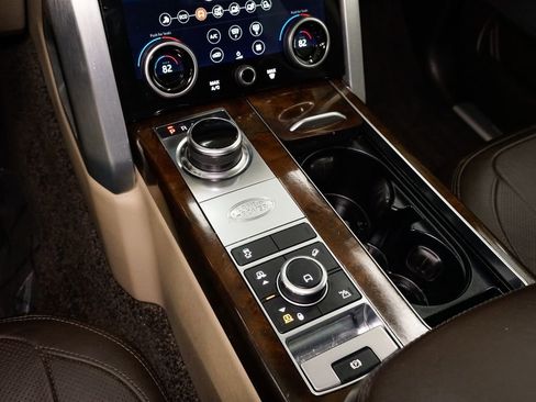 Used 2020 Land Rover Range Rover HSE image 25