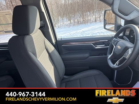 New 2026 Chevrolet Silverado 2500 LT image 29