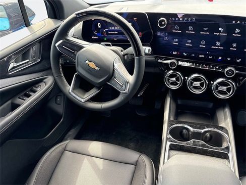 New 2026 Chevrolet Blazer EV LT w/ Super Cruise Package image 15