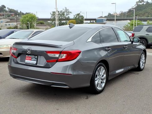 Used 2020 Honda Accord LX image 4