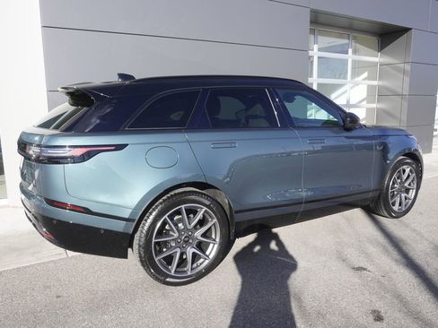 New 2026 Land Rover Range Rover Velar Dynamic SE AWD/4WD image 4