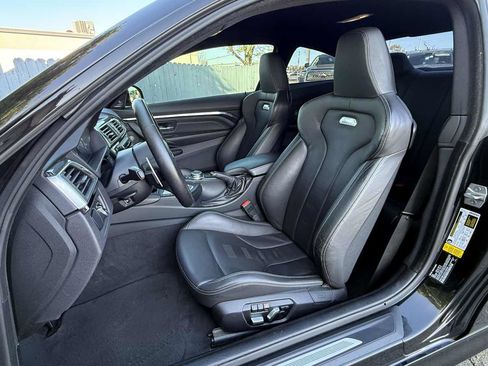 Used 2016 BMW M4 image 4