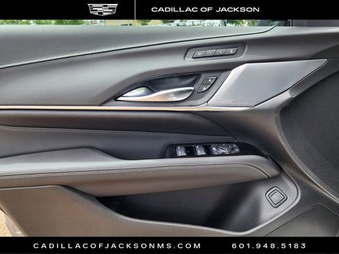 New 2025 Cadillac CT4 Premium Luxury RWD image 9