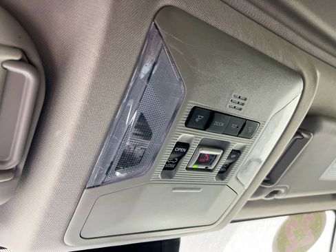 Used 2022 Toyota RAV4 XLE w/ Convenience Package image 22