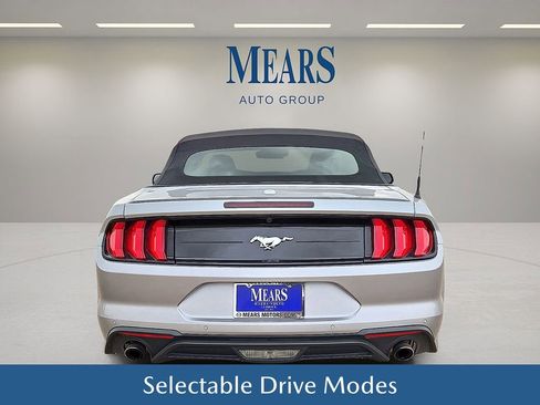 Used 2023 Ford Mustang Premium image 5