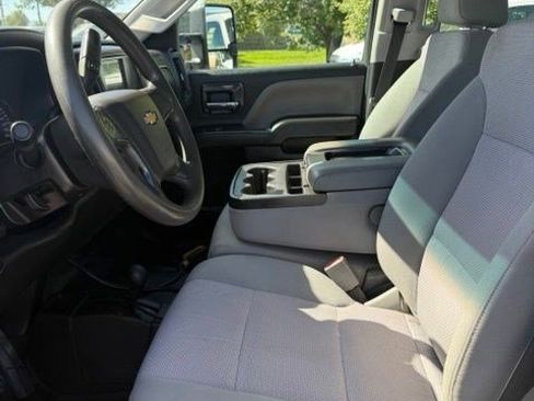 Used 2018 Chevrolet Silverado 3500 W/T w/ WT Convenience Package AWD/4WD image 13