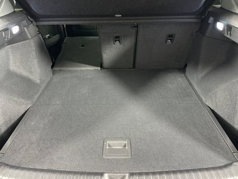 Used 2024 Audi Q4 e-tron Premium Plus image 14