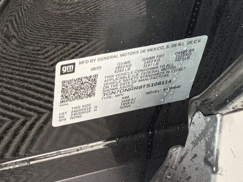 New 2026 Chevrolet Equinox EV LT image 28