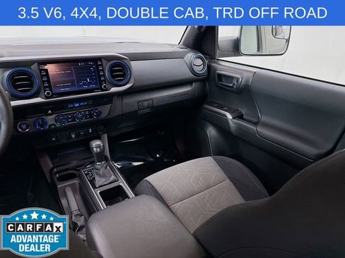 Used 2022 Toyota Tacoma TRD Off-Road AWD/4WD image 21