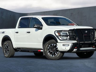 Used 2022 Nissan Titan PRO-4X w/ Pro-4x Convenience Package
