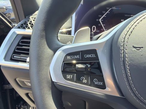 Used 2026 BMW X5 xDrive50e w/ M Sport Package AWD/4WD image 19
