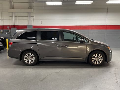 Used 2015 Honda Odyssey EX image 7