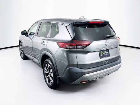 Used 2023 Nissan Rogue SV FWD image 5