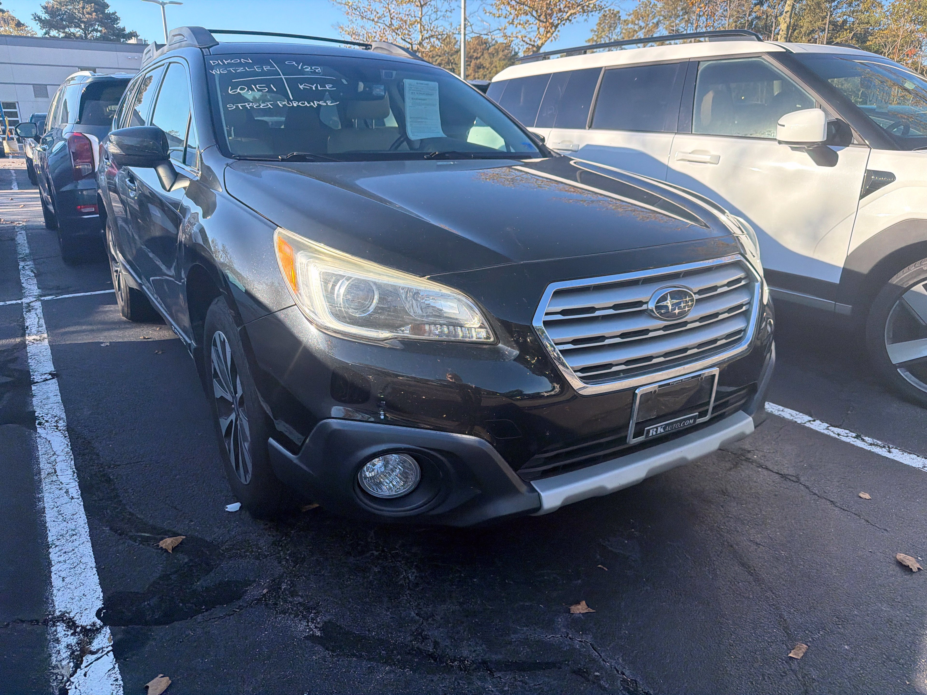 Used 2017 Subaru Outback 2.5i Limited AWD/4WD image 1
