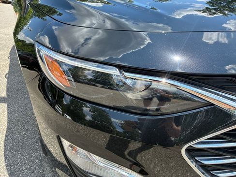 Used 2021 Chevrolet Malibu LS FWD image 24