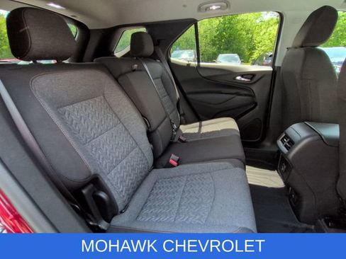 Certified 2024 Chevrolet Equinox LT AWD/4WD image 28