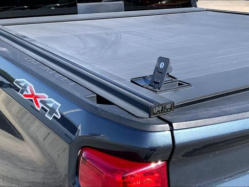 Used 2020 Chevrolet Silverado 1500 LT w/ Texas Edition AWD/4WD image 9