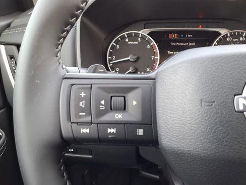 New 2026 Nissan Rogue SV image 27