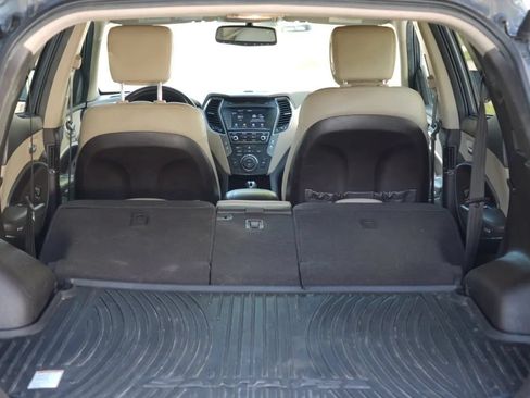 Used 2017 Hyundai Santa Fe Sport FWD image 13
