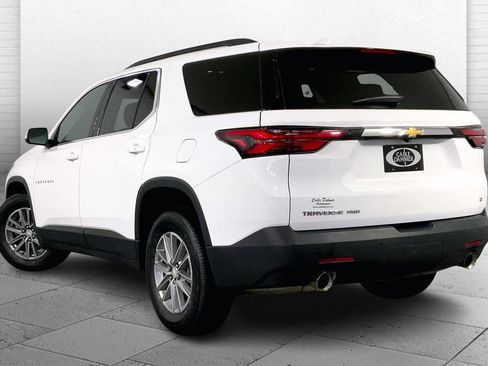 Used 2023 Chevrolet Traverse LT image 11