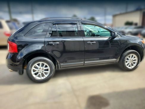 Used 2013 Ford Edge SE image 12