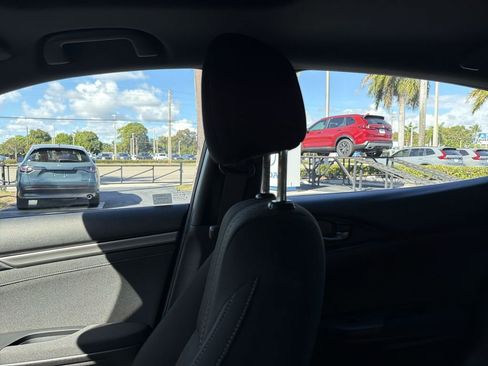 Certified 2019 Honda Civic EX image 12