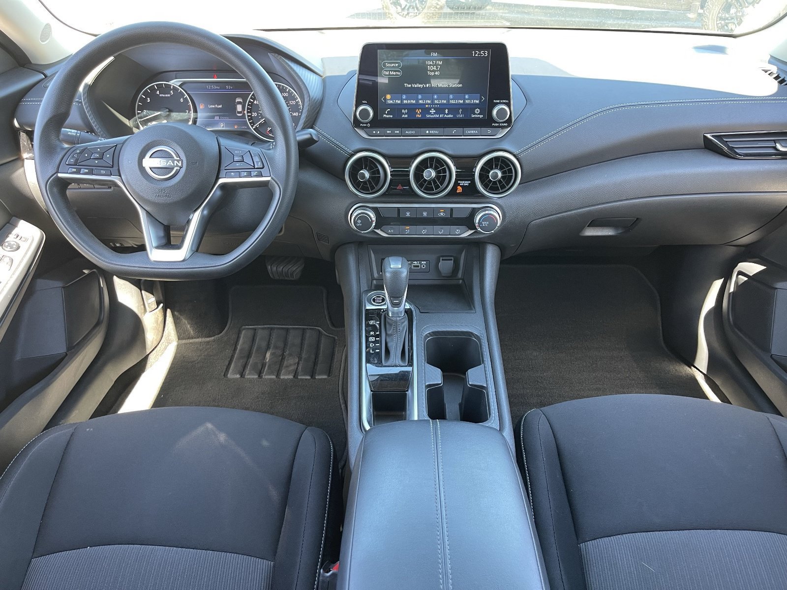 Used 2024 Nissan Sentra SV FWD image 16