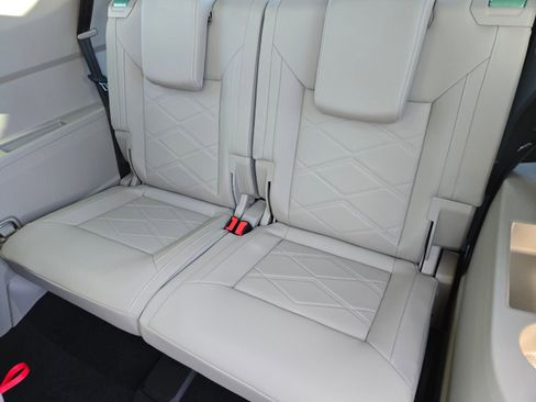 New 2026 Volkswagen Atlas SE AWD/4WD image 9