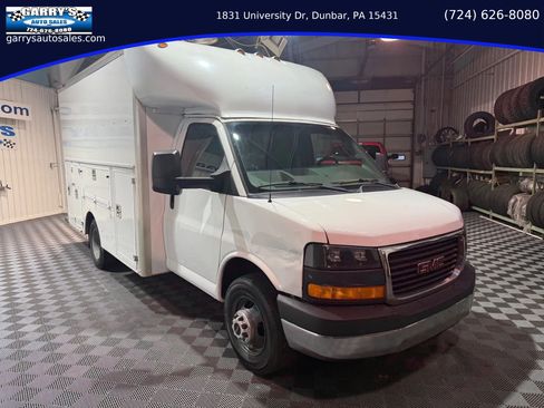 Used 2016 GMC Savana 3500 image 3