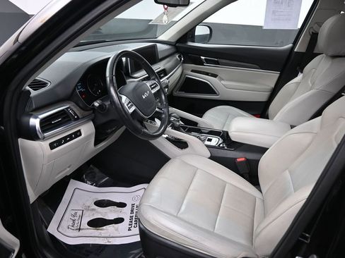 Used 2022 Kia Telluride EX w/ EX Premium Package AWD/4WD image 24